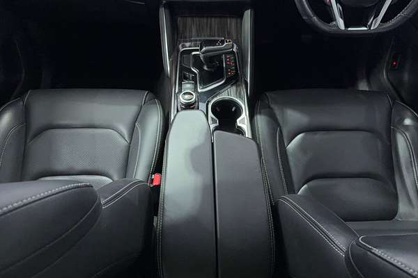 2022 LDV D90 Executive SV9A