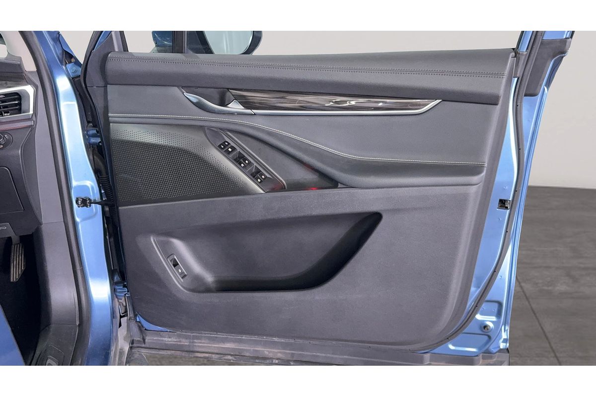 2022 LDV D90 Executive SV9A