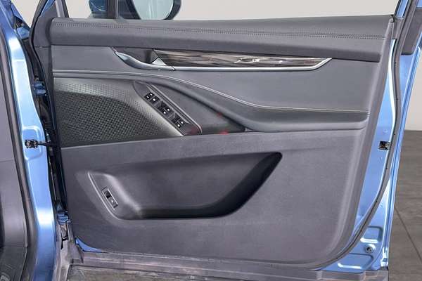 2022 LDV D90 Executive SV9A