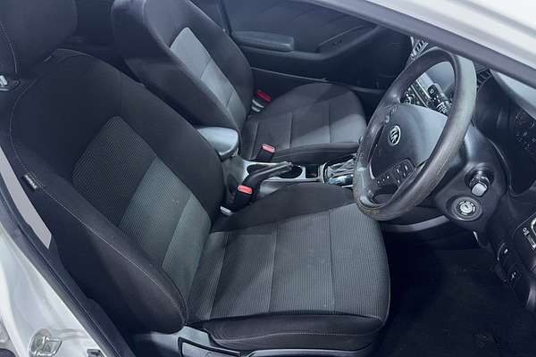 2018 Kia Cerato S YD