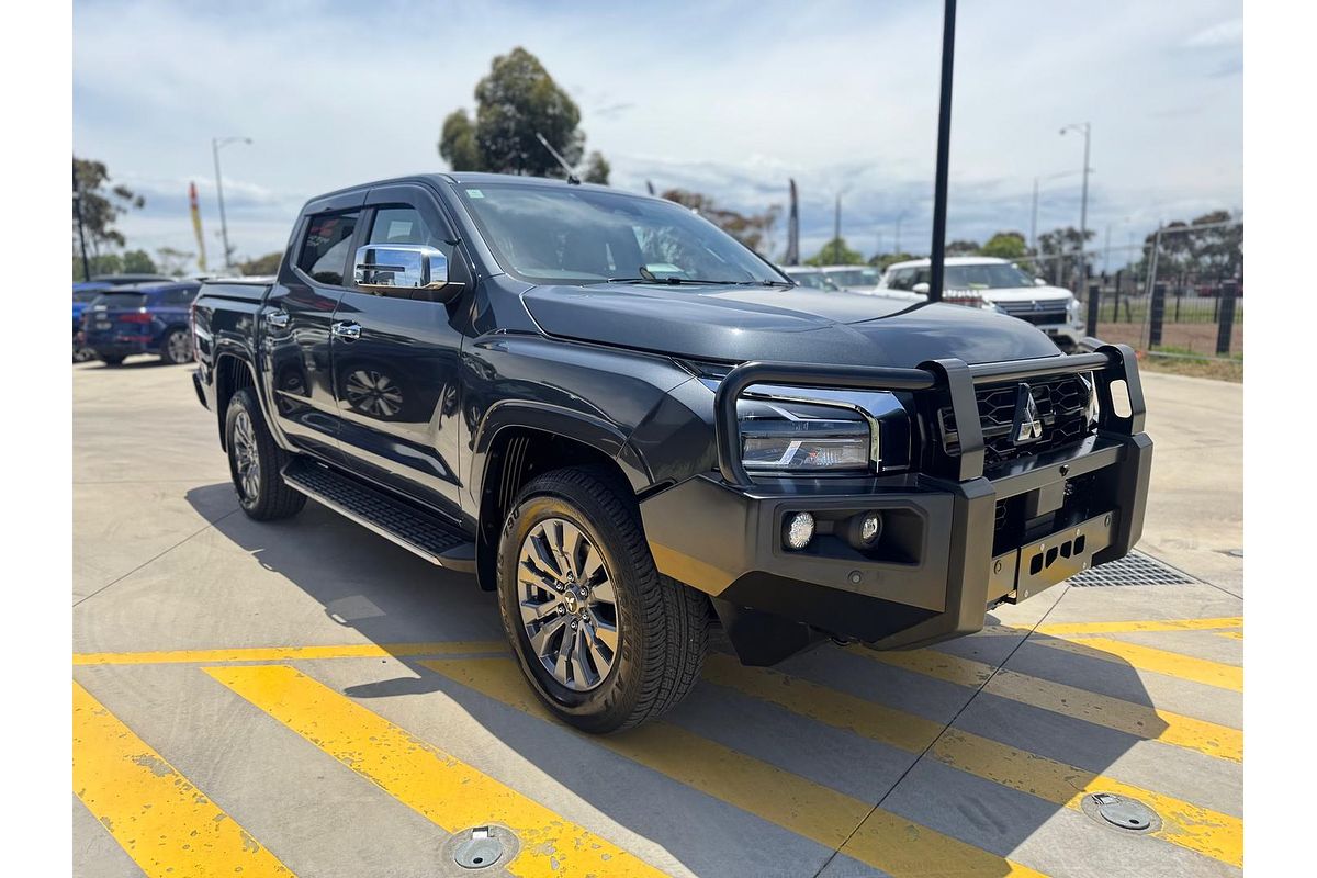 2025 Mitsubishi Triton GLS MV 4X4