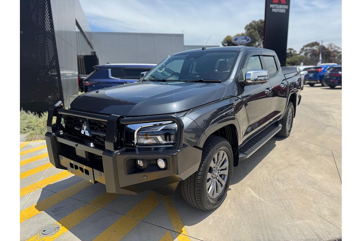 2025 Mitsubishi Triton GLS MV 4X4