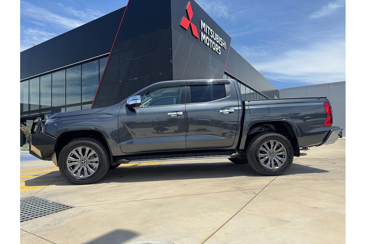2025 Mitsubishi Triton GLS MV 4X4