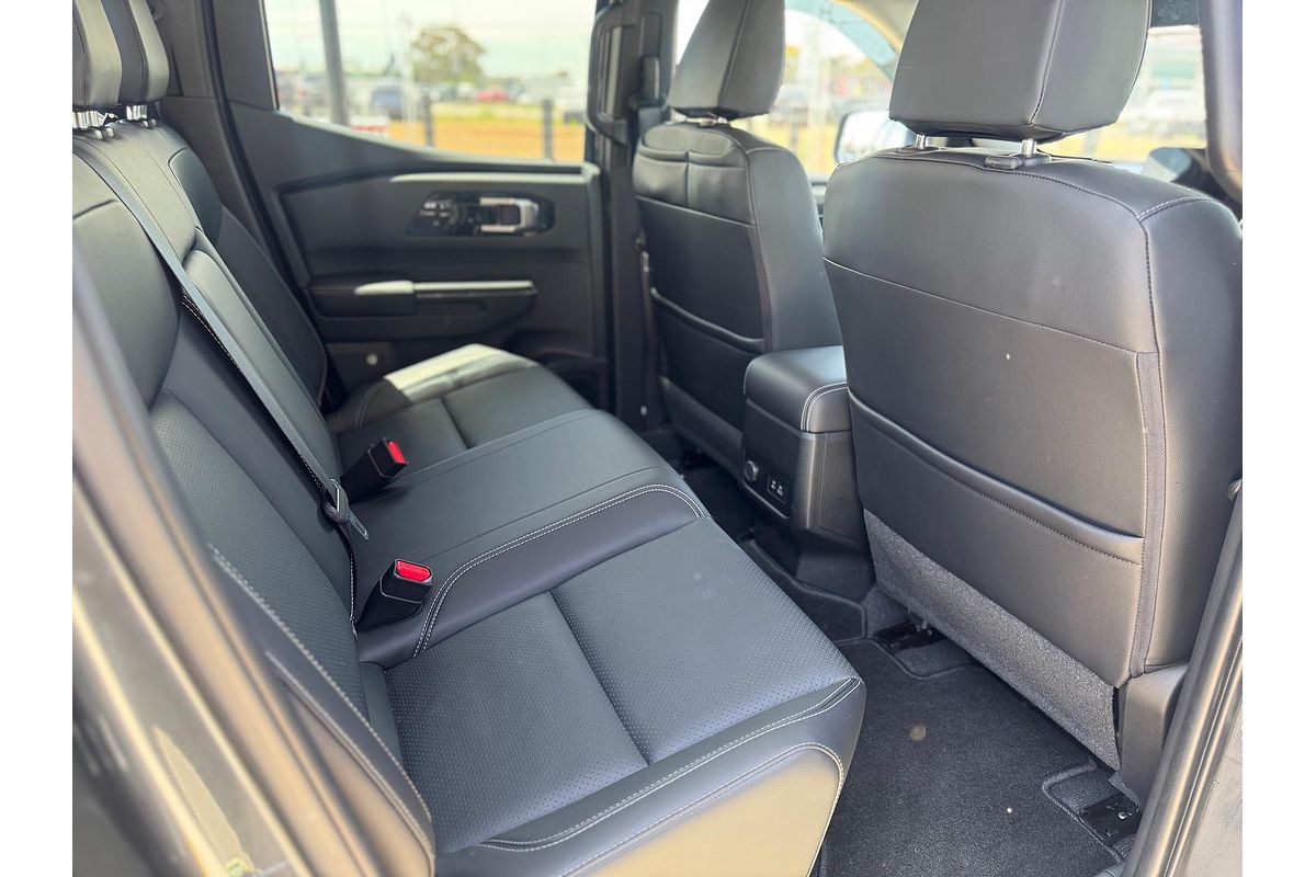 2025 Mitsubishi Triton GLS MV 4X4