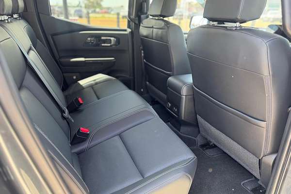 2025 Mitsubishi Triton GLS MV 4X4