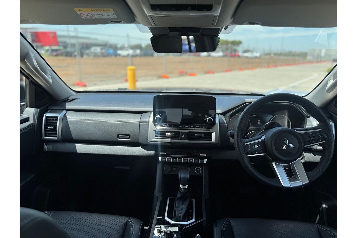 2025 Mitsubishi Triton GLS MV 4X4