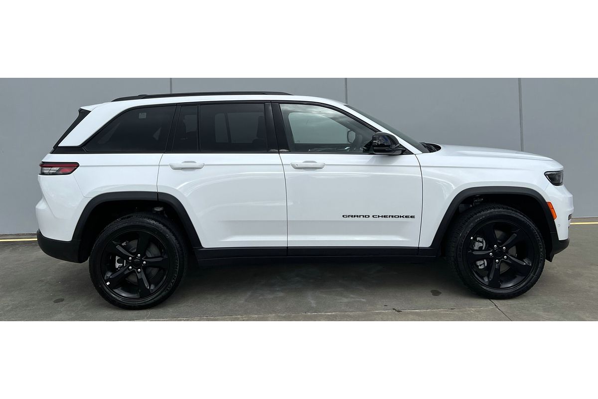 2025 Jeep Grand Cherokee Night Eagle WL