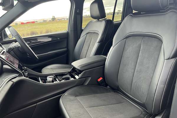 2025 Jeep Grand Cherokee Night Eagle WL