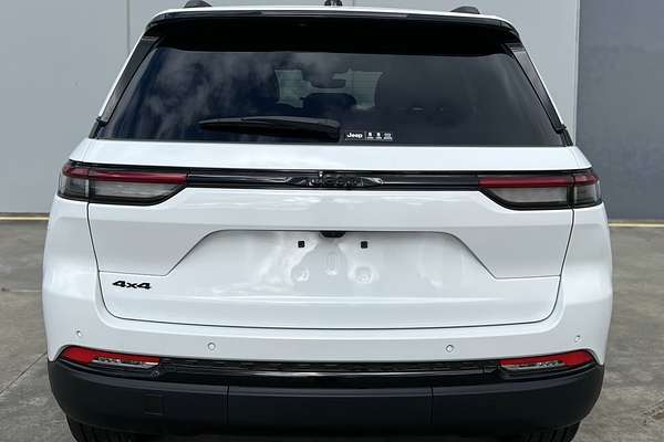 2025 Jeep Grand Cherokee Night Eagle WL