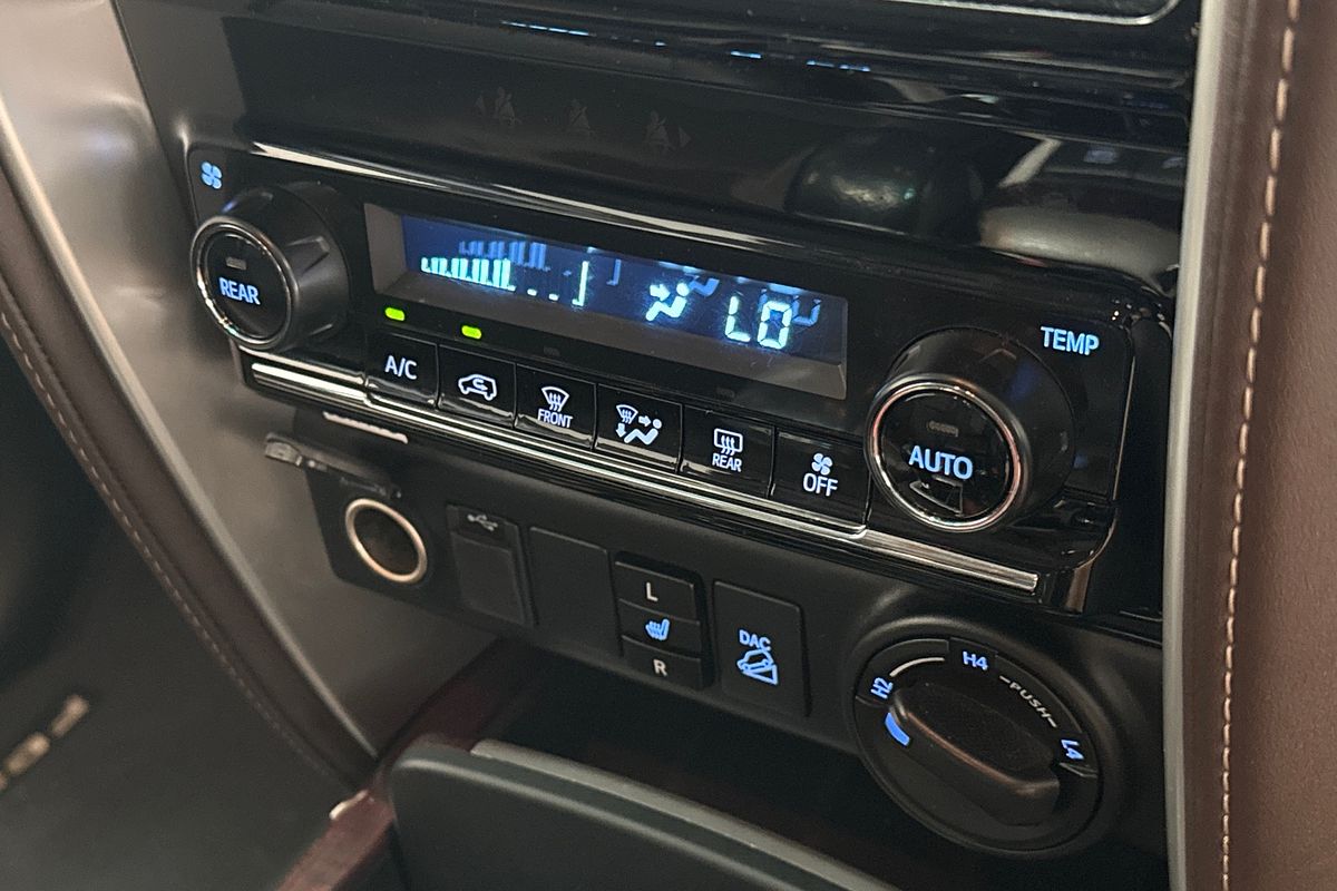 2018 Toyota Fortuner Crusade GUN156R