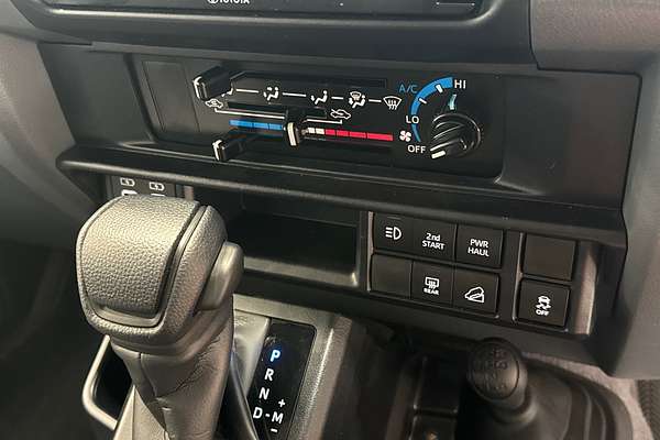 2024 Toyota Landcruiser GXL GDJL76R