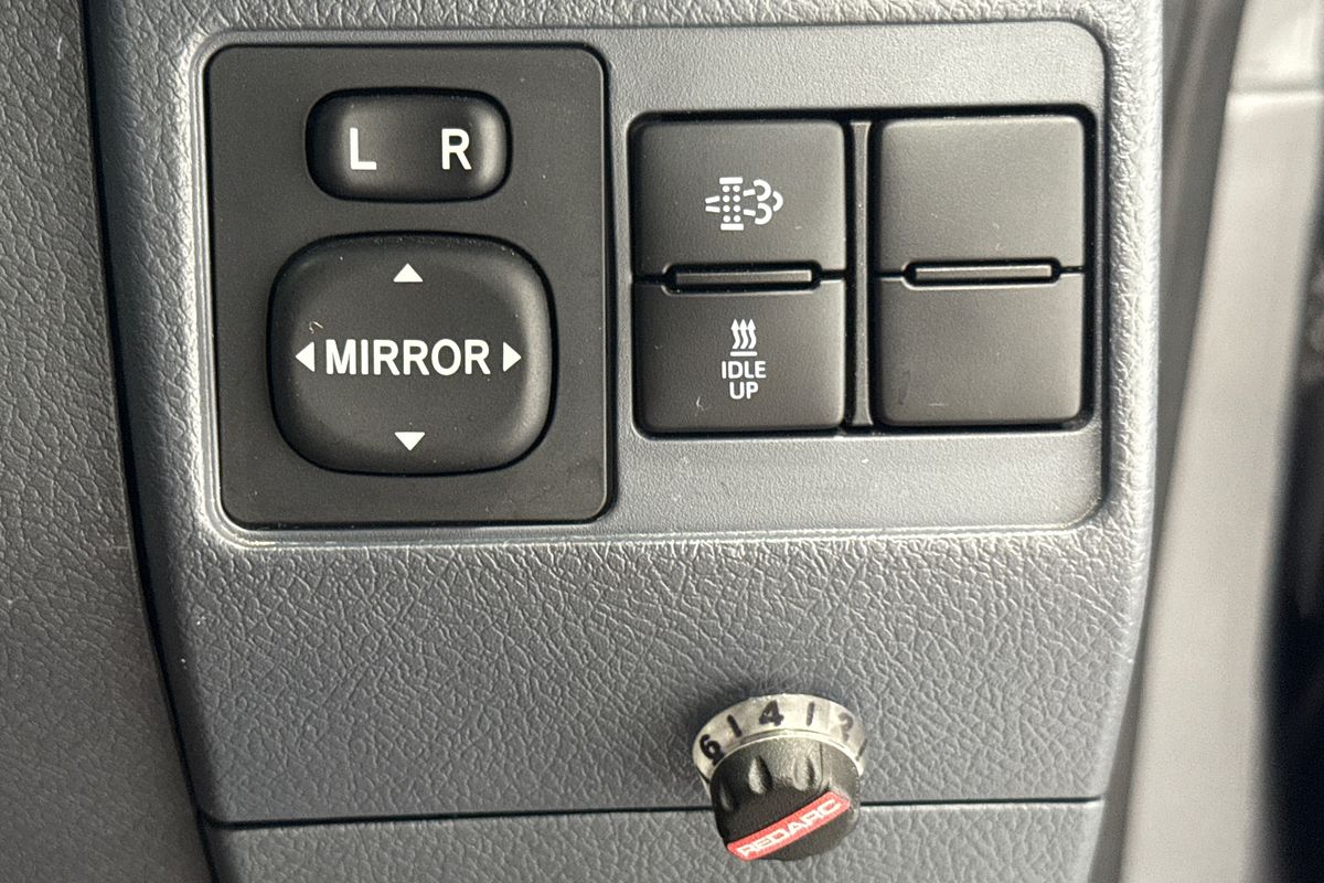 2024 Toyota Landcruiser GXL GDJL76R