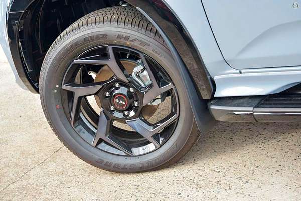 2025 Isuzu MU-X X-TERRAIN thumb-9