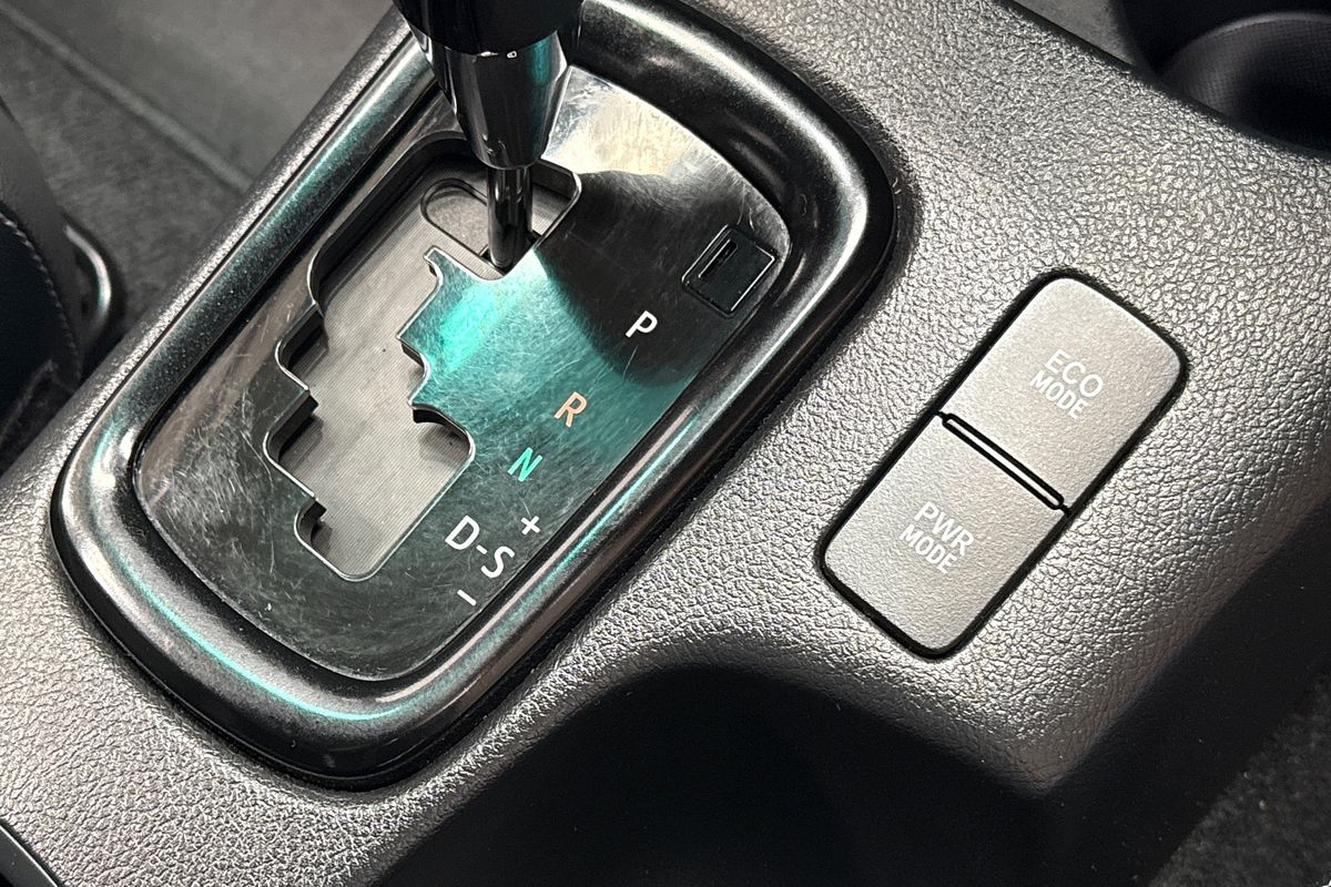 2021 Toyota Hilux ROGUE (4x4) GUN126R FACELIFT 4X4