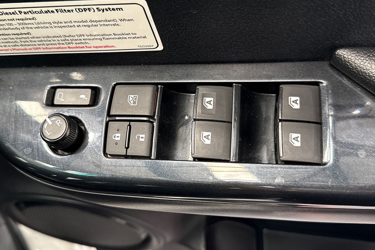 2021 Toyota Hilux ROGUE (4x4) GUN126R FACELIFT 4X4