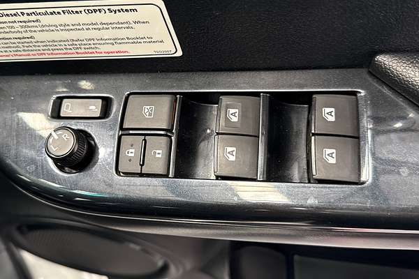 2021 Toyota Hilux ROGUE (4x4) GUN126R FACELIFT 4X4