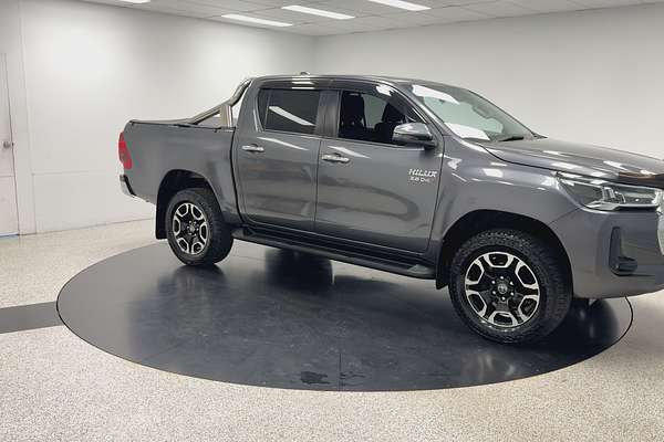 2021 Toyota Hilux SR5 GUN126R 4X4