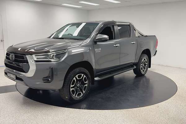 2021 Toyota Hilux SR5 GUN126R 4X4