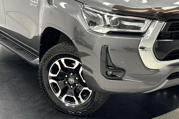 2021 Toyota Hilux SR5 GUN126R 4X4