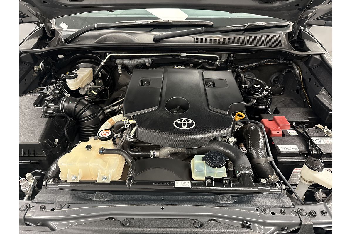 2021 Toyota Hilux SR5 GUN126R 4X4