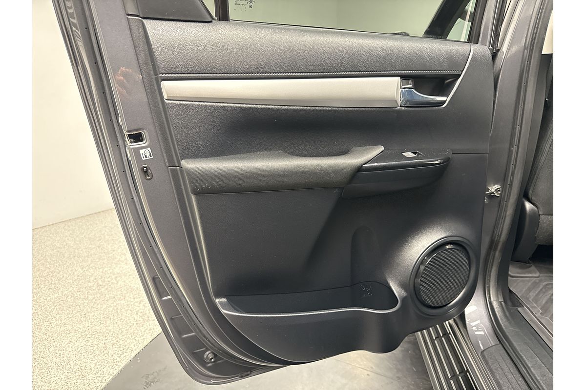 2021 Toyota Hilux SR5 GUN126R 4X4