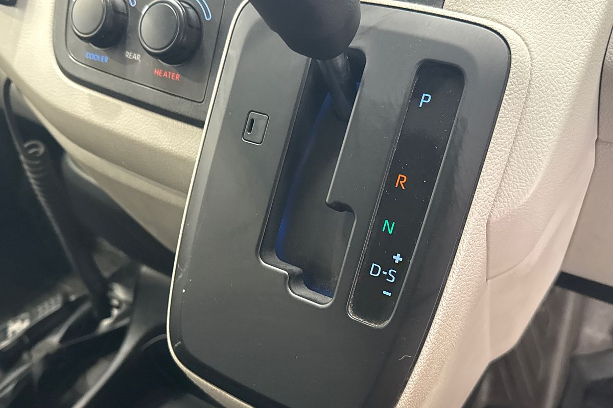 2021 Toyota Hiace Commuter GDH322R ELWB High Roof