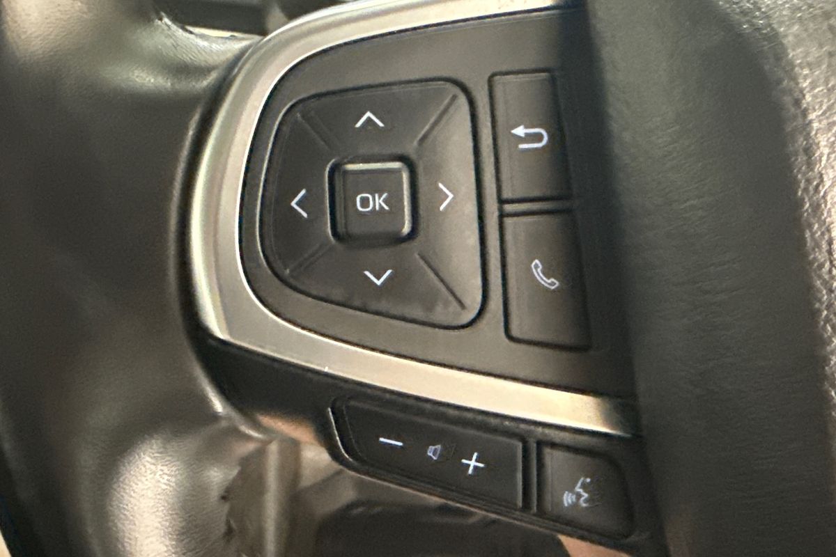 2021 Toyota Hiace Commuter GDH322R ELWB High Roof