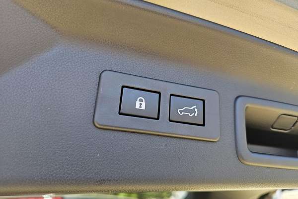 2025 Subaru Forester Hybrid Sport S6