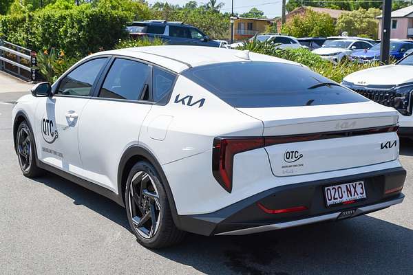 2024 Kia K4 Sport+ CL4m thumb-5