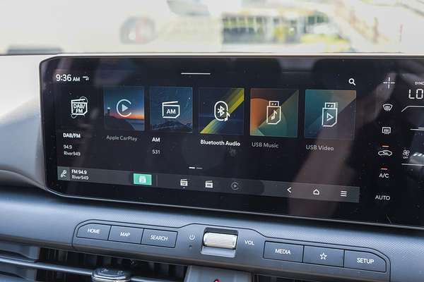 2024 Kia K4 Sport+ CL4m thumb-13