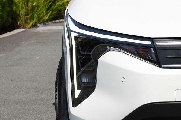 2024 Kia K4 Sport+ CL4m thumb-1