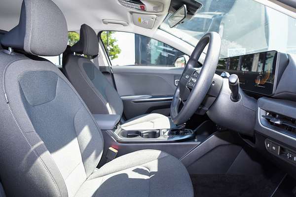 2024 Kia K4 Sport+ CL4m thumb-9