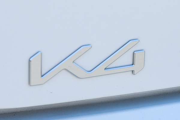 2024 Kia K4 Sport+ CL4m thumb-19