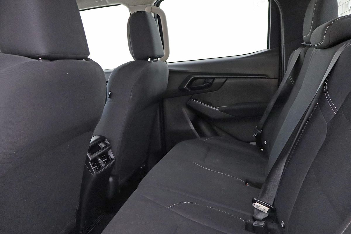 2021 Isuzu D-MAX SX High Ride Rear Wheel Drive