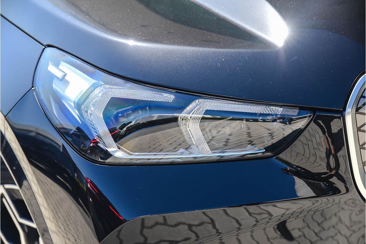 2024 BMW iX1 eDrive20 xLine U11