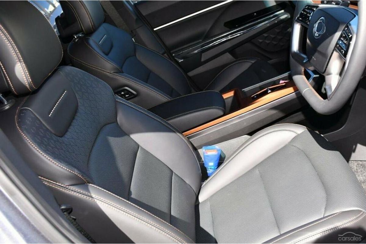 2024 KGM SsangYong Torres Ultimate J116