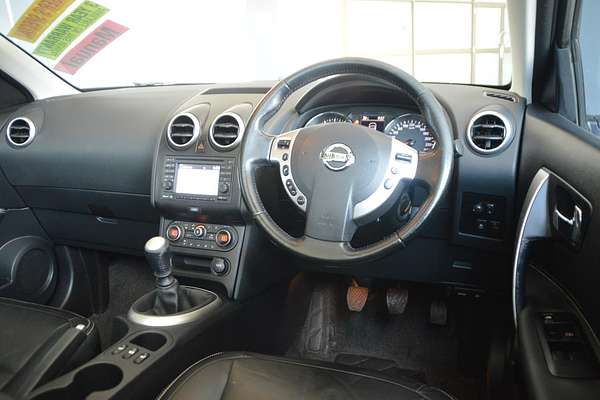 2013 Nissan Dualis Ti-L J10 Series 3