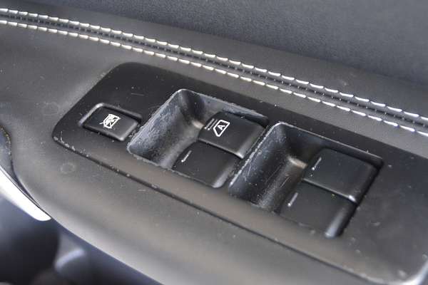 2013 Nissan Dualis Ti-L J10 Series 3