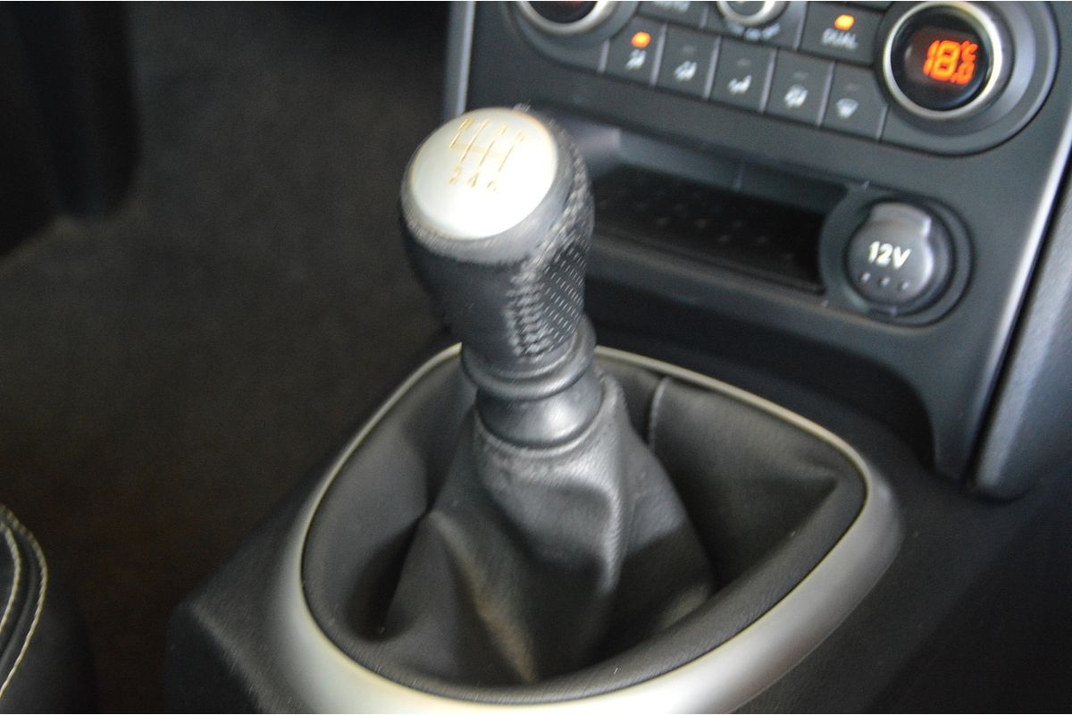 2013 Nissan Dualis Ti-L J10 Series 3