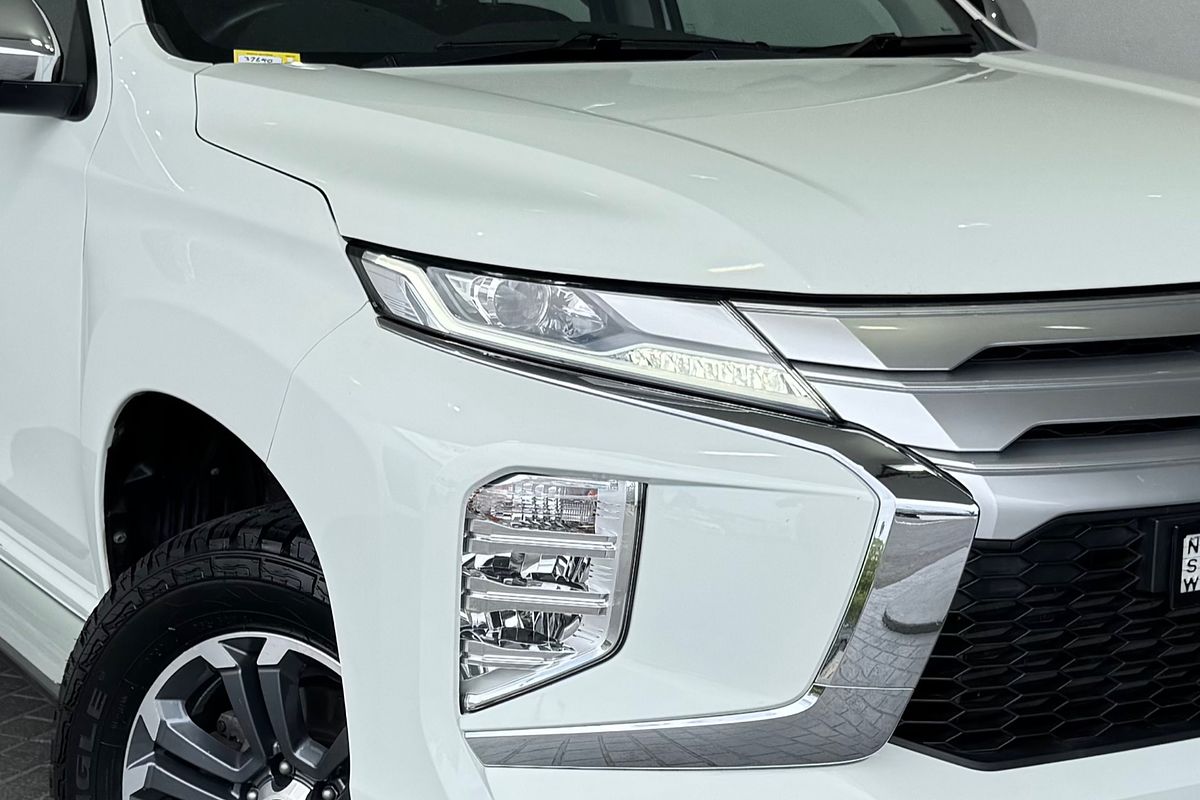 2022 Mitsubishi Pajero Sport GLX QF