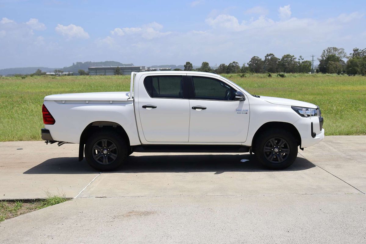 2021 Toyota Hilux SR GUN126R 4X4