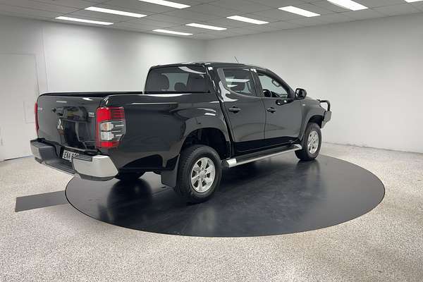 2021 Mitsubishi Triton GLX+ MR 4X4