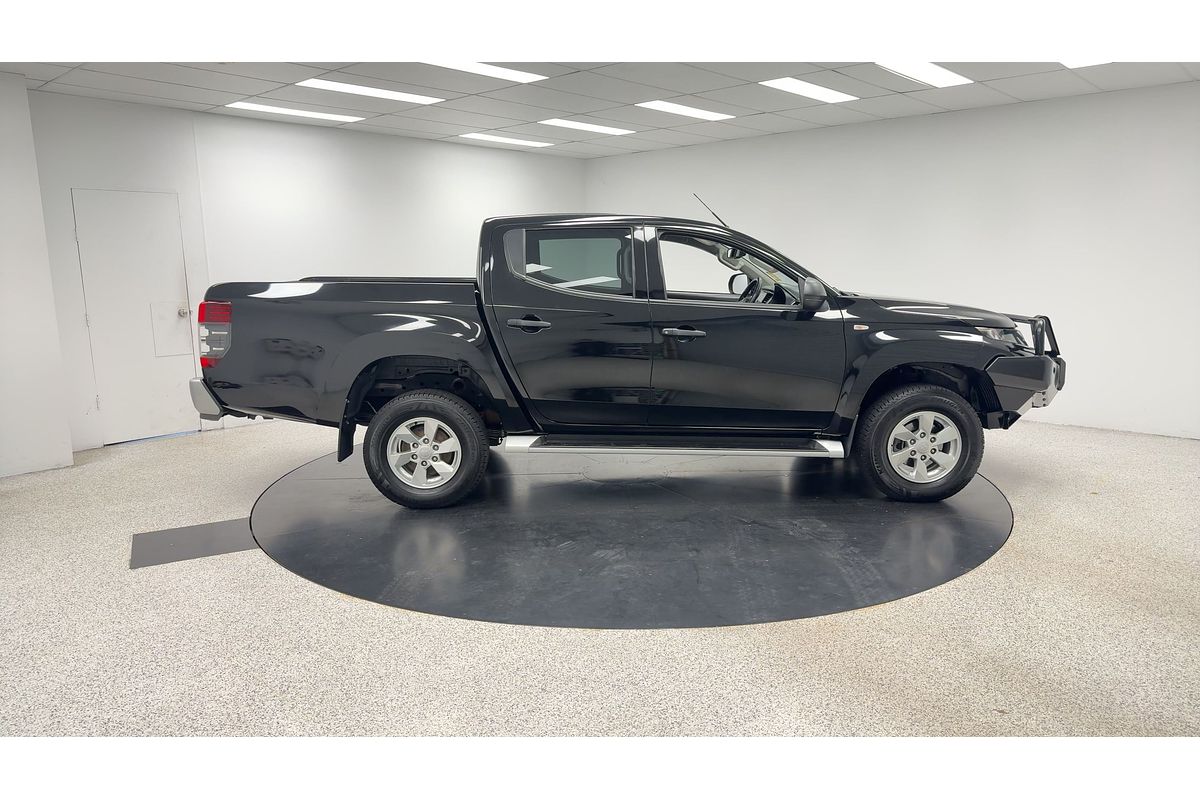 2021 Mitsubishi Triton GLX+ MR 4X4