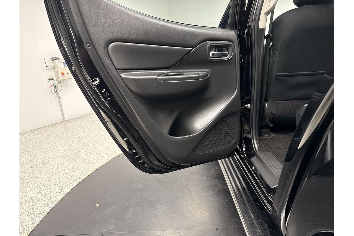 2021 Mitsubishi Triton GLX+ MR 4X4