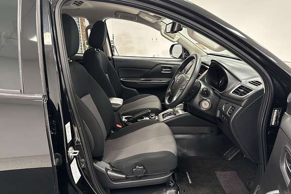 2021 Mitsubishi Triton GLX+ MR 4X4