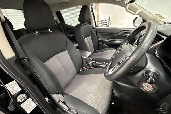 2021 Mitsubishi Triton GLX+ MR 4X4