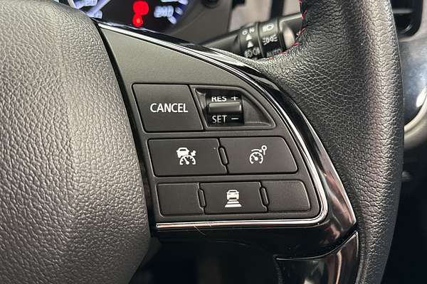 2021 Mitsubishi Outlander Black Edition ZL