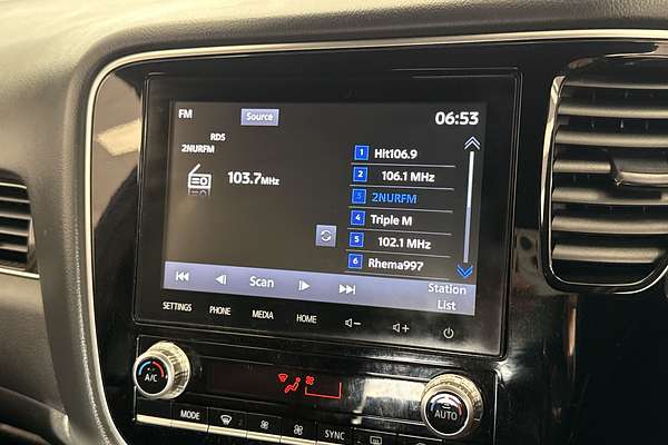 2021 Mitsubishi Outlander Black Edition ZL