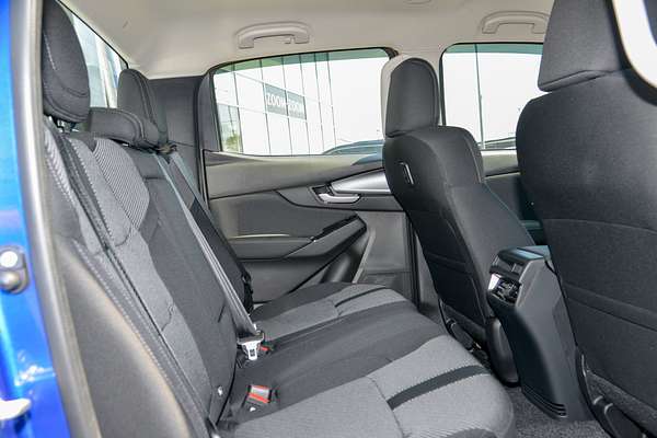 2025 Mazda BT-50 XTR TF 4X4 thumb-8