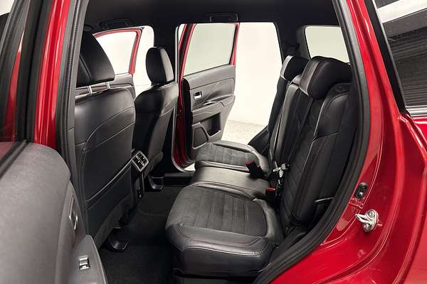 2021 Mitsubishi Outlander Black Edition ZL